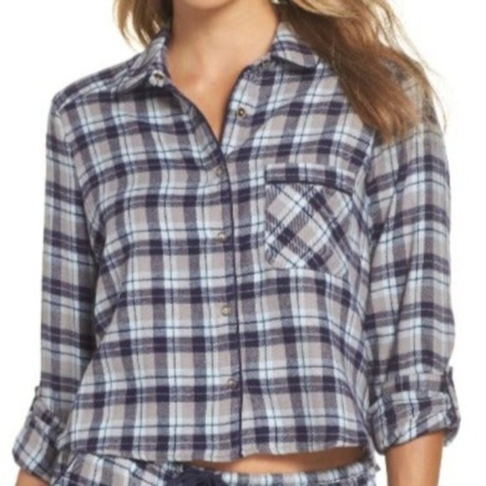 MAKE + MODEL Crop Flannel Pajama Top blue Sz M  NEW